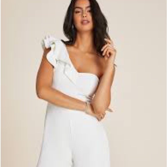 LE CHATEAU Wide Leg Bustier Jumpsuit With One-Shoulder Ruffle - Picture 5 of 14